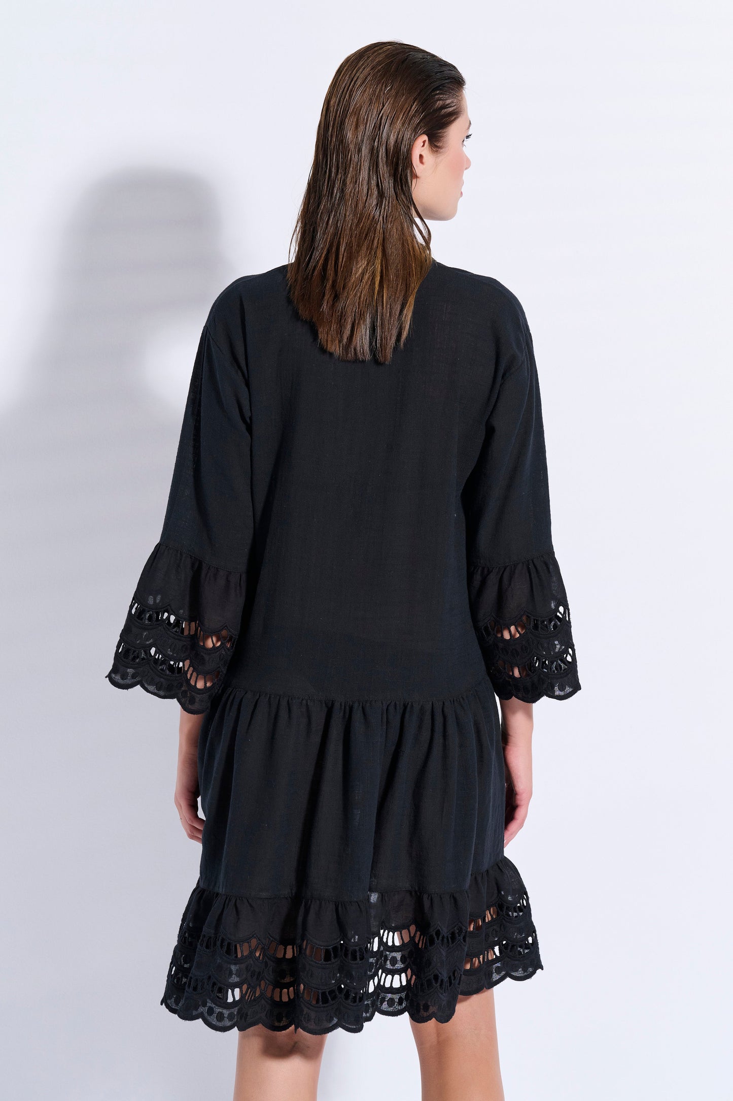 Broderie Dress with Ruffles (8090)