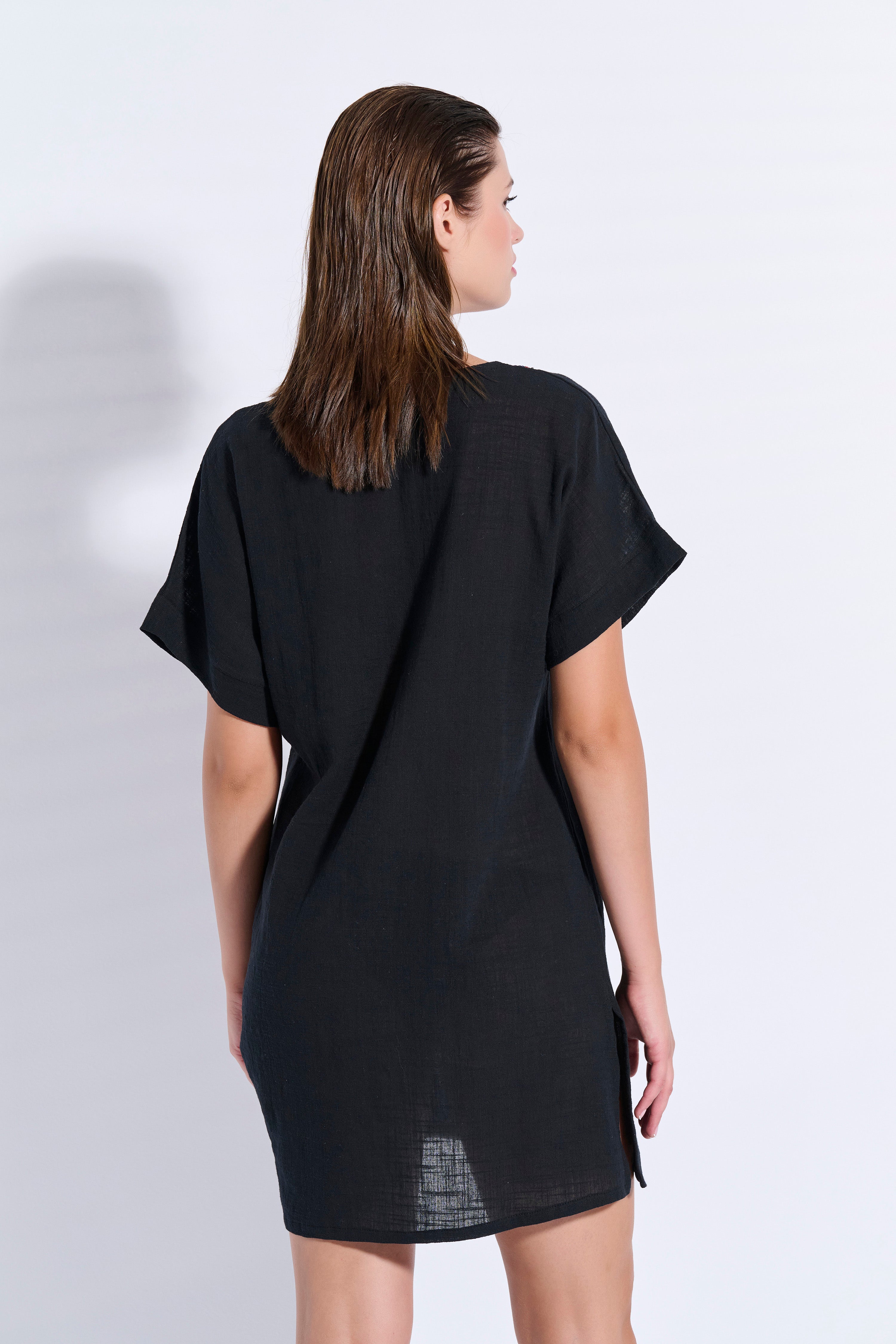 Japanese-Style Dress with Trim (8083)