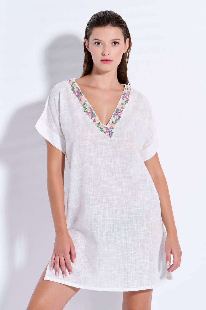 Japanese-Style Dress with Trim (8083)