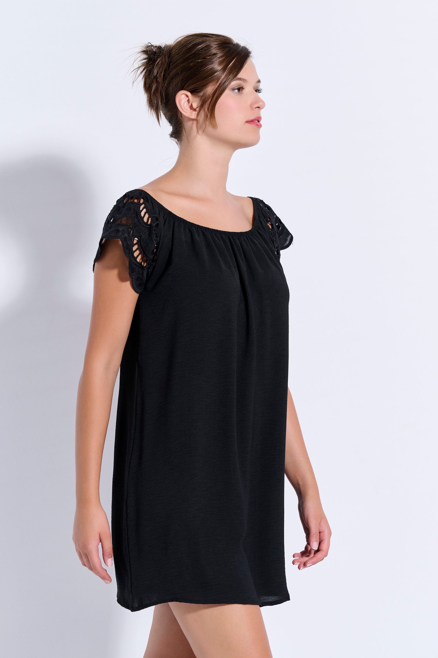 Broderie Dress (8089)