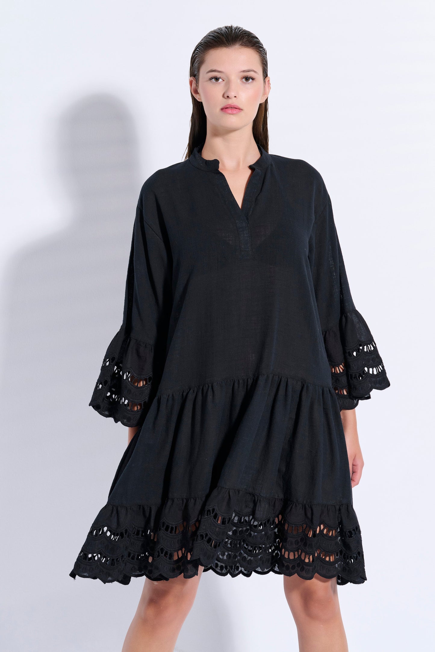 Broderie Dress with Ruffles (8090)